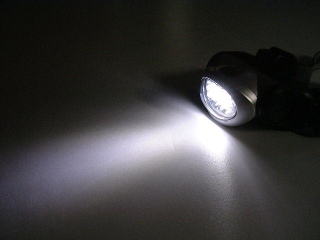 ���F�k�d�c���C�g�@�@�d�q���i�̔��@�d�q���i