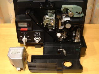 ８ｍｍフィルム映写機　ＳＨＩＮＡＮＯ　Ｓ－３０５　販売