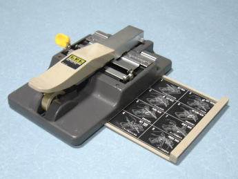 �k�o�k�@�V�Q�T�P�@�X�v���C�T�|�@�̔�